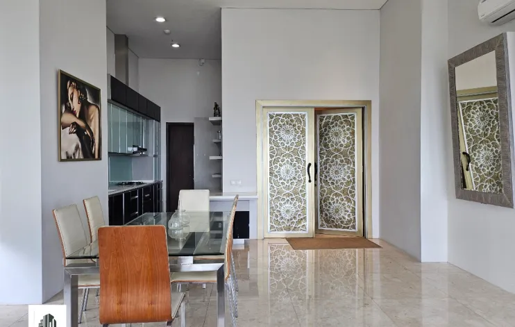 3 BR Private Lift Mini Penthouse Kemang Village Residence 3