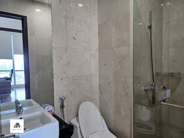 Apartemen Disewa 3 BR Private Lift Mini Penthouse Kemang Village Residence 12 watermark_1772458073398