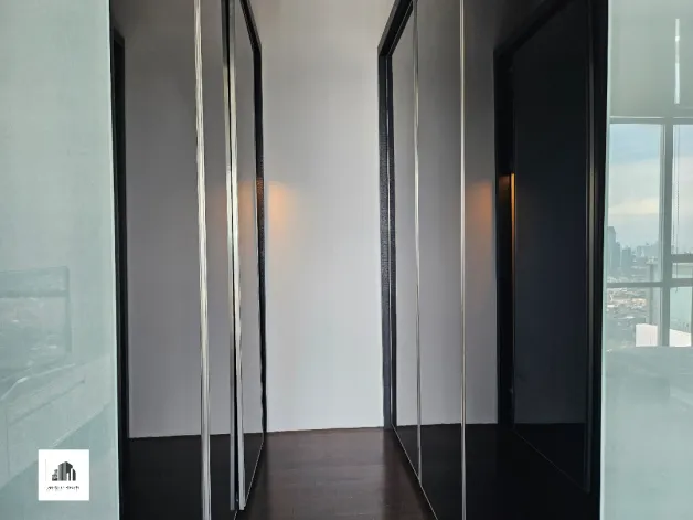 Apartemen Disewa 3 BR Private Lift Mini Penthouse Kemang Village Residence 18 watermark_1772458435108