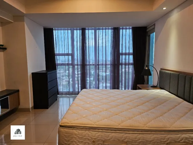 Apartemen Disewa 2 BR Intercon Kemang Village Terhubung Dengan Mall 12 watermark_1774445649328