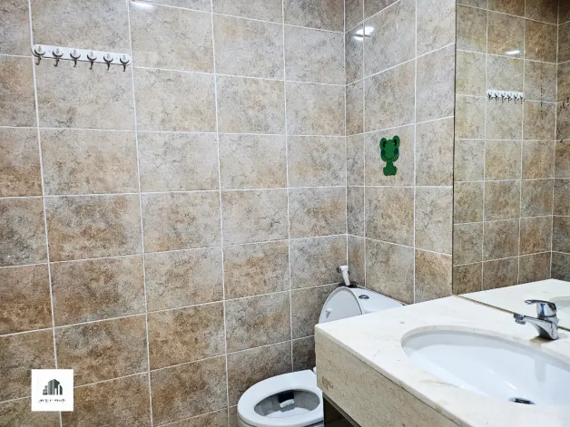 Apartemen Disewa 2 BR Empire Kemang Village Tipe Besar Interior Klasik Modern 15 watermark_1776952106714