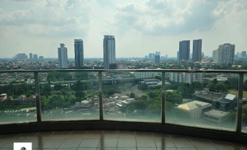 Apartemen Disewa di Jakarta selatan 3 BR Ritz kemang Village Sudah Renovasi