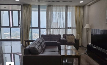 Apartemen Disewa di Jakarta selatan 4 BR Private Lift Bloomington Kemang Village