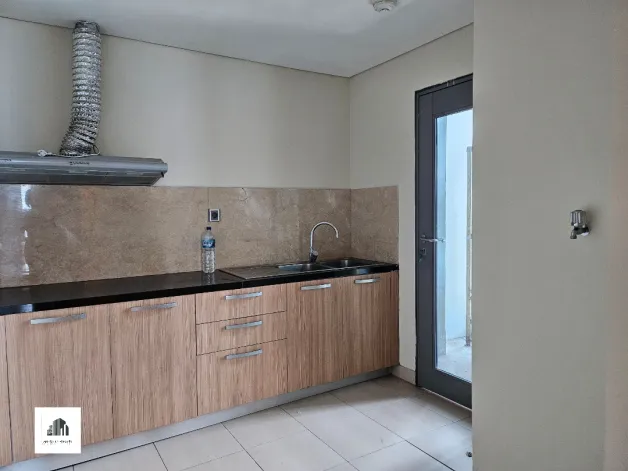 Apartemen Disewa 4 BR Private Lift Bloomington Kemang Village 19 watermark_1778570082901