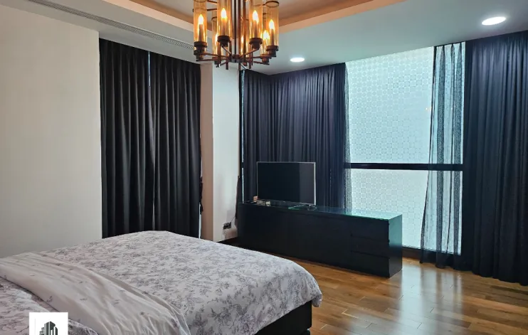Bloomington Kemang Village 4 BR Lantai Rendah 7