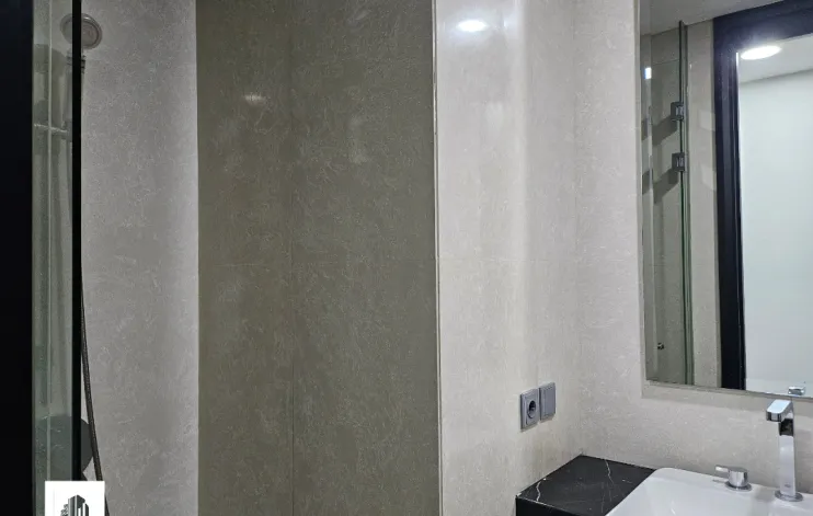 Bloomington Kemang Village 4 BR Lantai Rendah 15