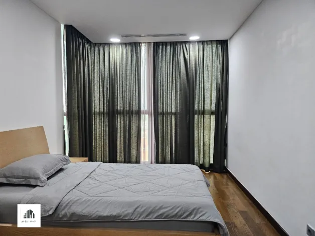 Apartemen Disewa Bloomington Kemang Village 4 BR Lantai Rendah 16 watermark_1778579853182