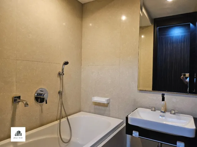 Apartemen Disewa Bloomington Kemang Village 4 BR Lantai Rendah 18 watermark_1778580044694