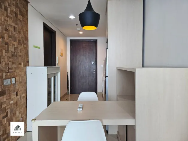 Apartemen Dijual Studio Tipe 43 Kemang Village Residece 5 watermark_1778580855361